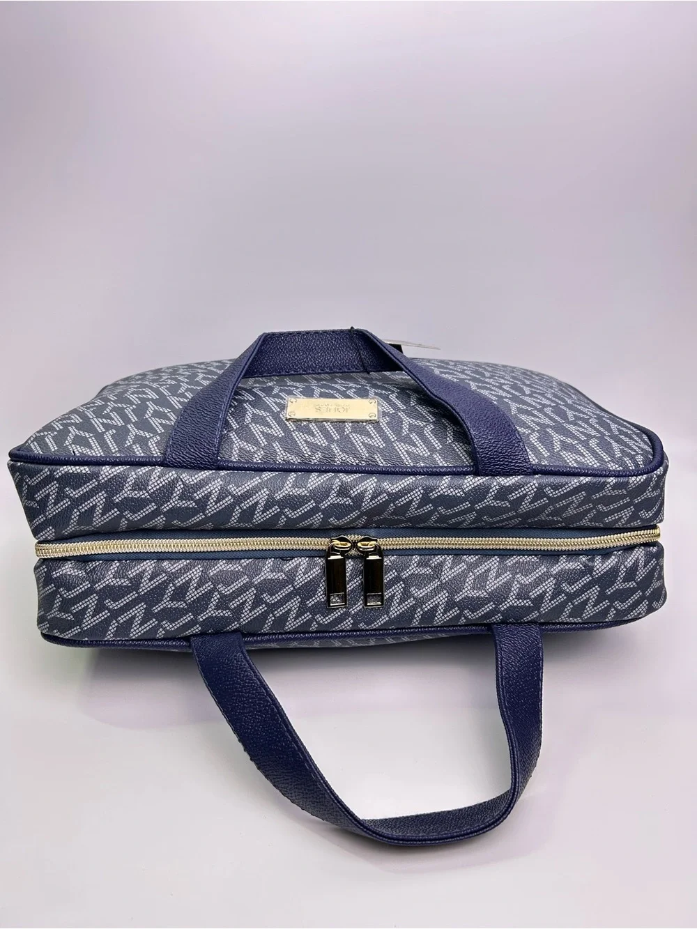 Jones New York Travel Cosmetic Bag Makeup Toiletry Pouch Organizer